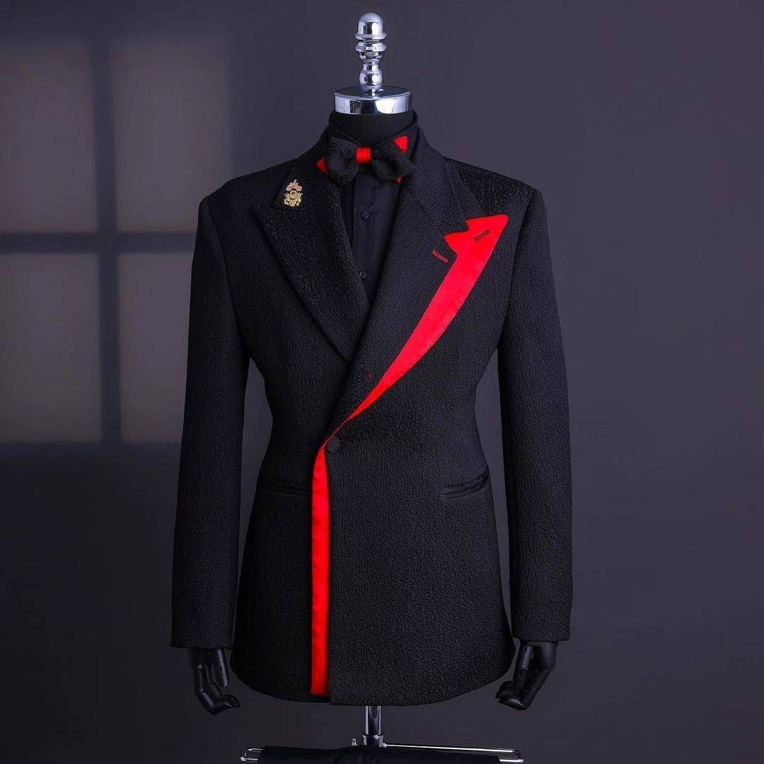 Men's Black Textured Tuxedo Jacket, Asymmetric Red Satin Peak Lapel Slim Formal Suit for Groom Wedding Host Banquet
