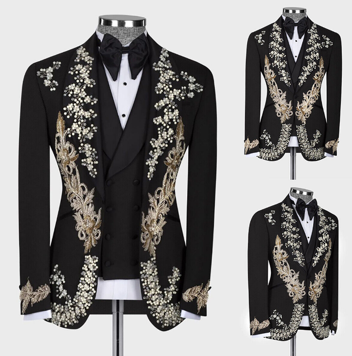 Men's Black Tuxedo with Flower Applique Beaded Tuxedo Slim Fit Shawl Lapel Blazer for Dinner Prom Wedding