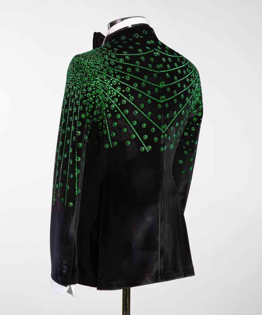 Men Suits Wedding Tailor-Made One Piece Peaked Lapel Double Breasted Beaded Velvet Blazer Groom Work Wear Customized Only Jacket