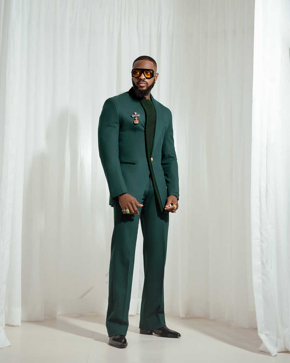 Trim Fit Wedding Tuxedos 2 Piece Set Jacket Pants One Button Men Suit Handsome Groom Business Evening Suit Customized