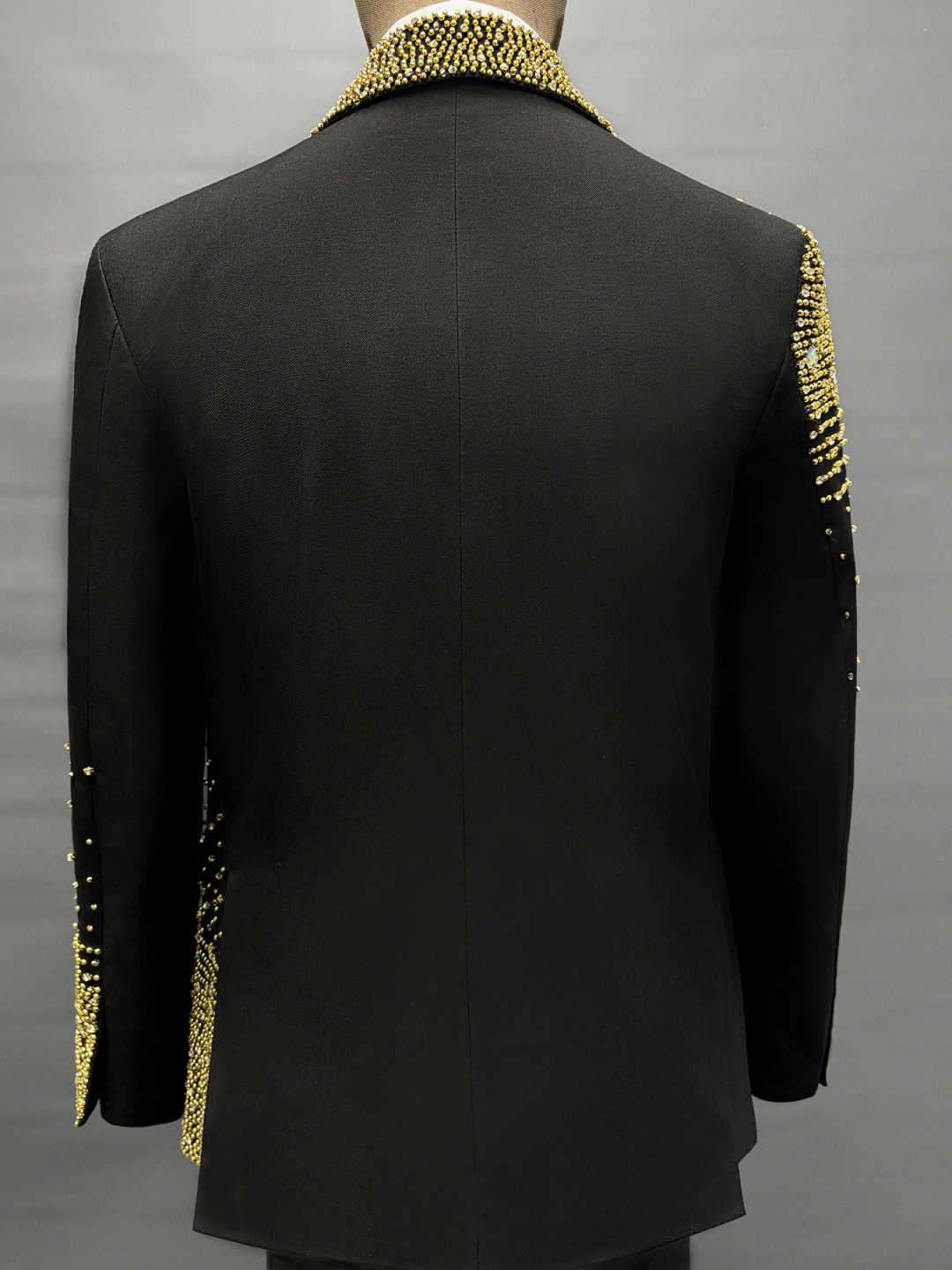 Men's Black Matte Tuxedo Jacket with Peak Lapel, Gradient Gold AB Rhinestones From Shoulder To Hem, Slim Formal Blazer for Groom Stage Banquet