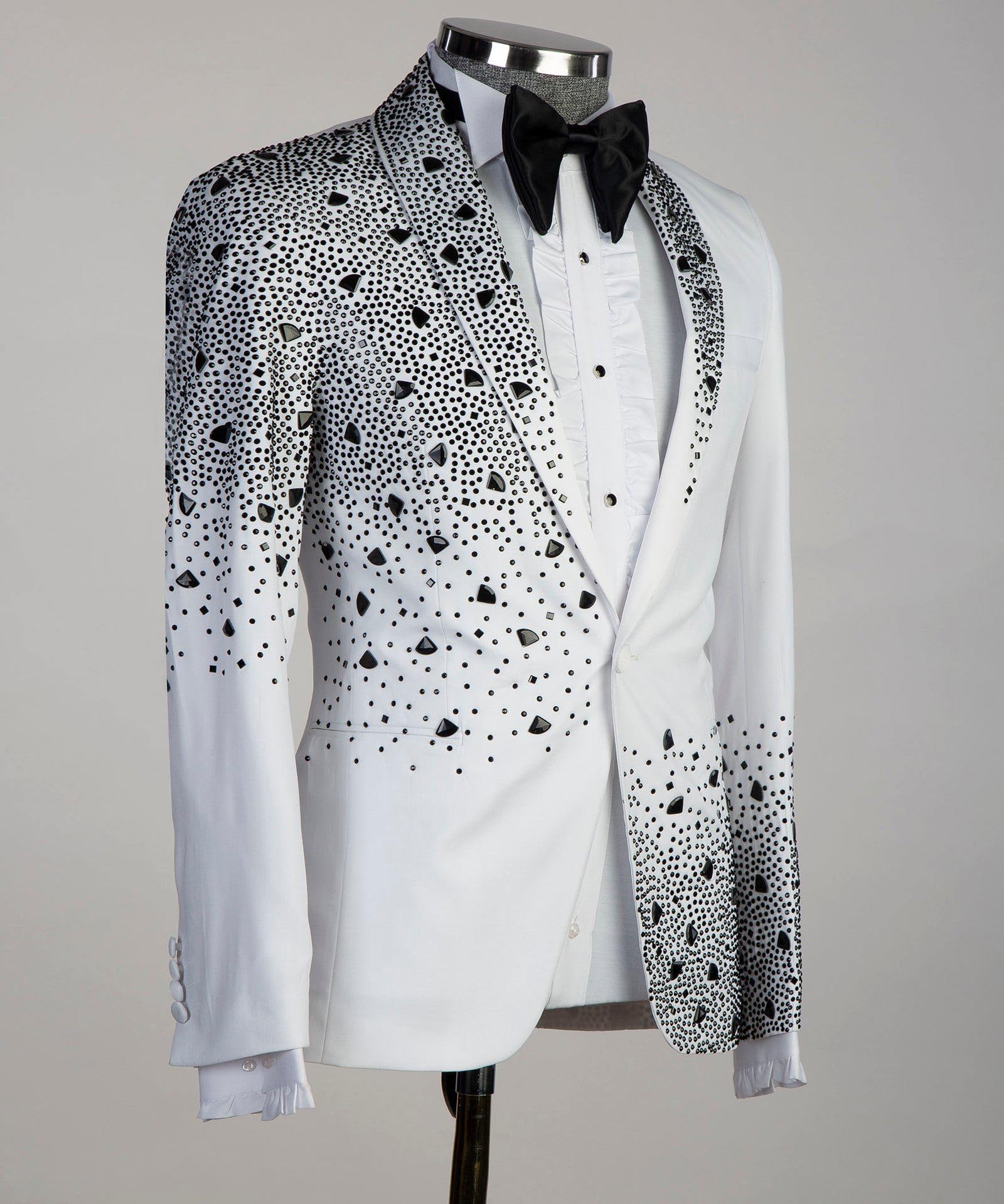 #color_white-blazer