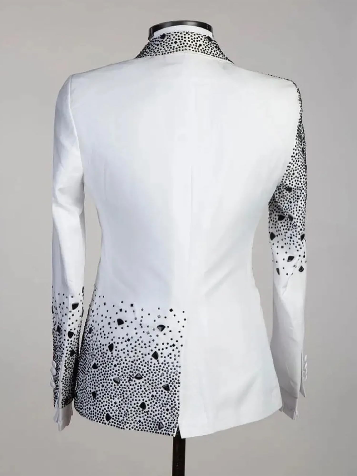 #color_white-blazer