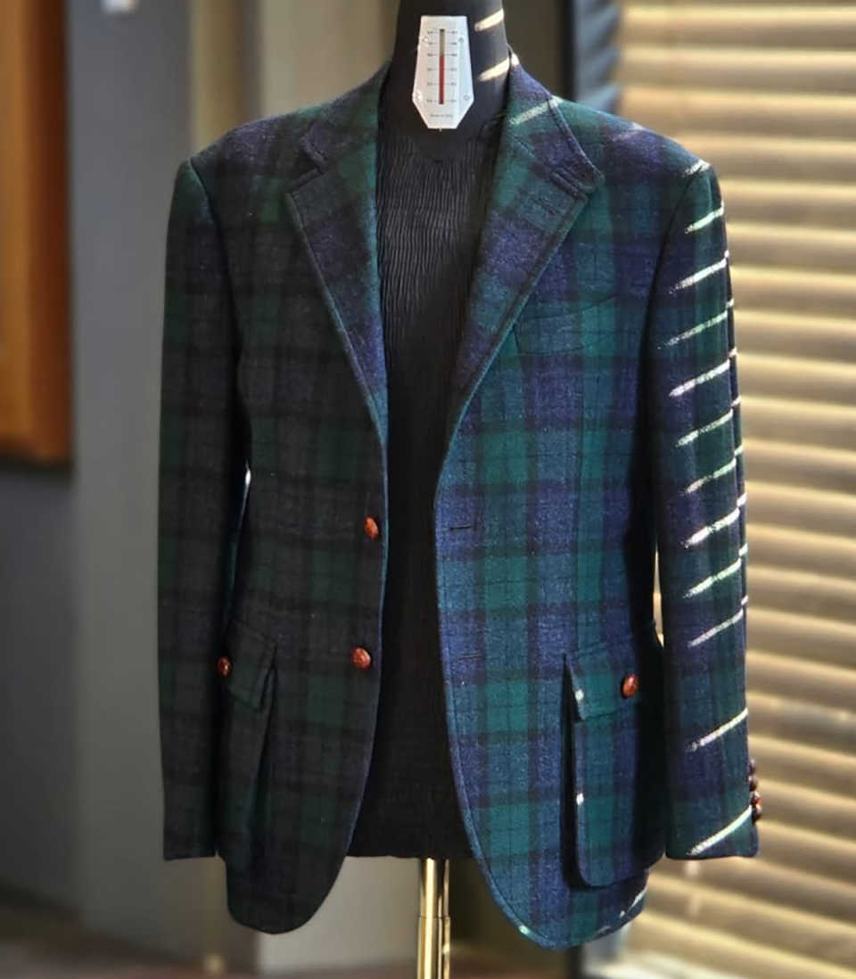 Plaid Woolen Autumn Men's Coat Peaked Lapel Tuxedos Single Breasted Groom Wear Business Party Coats Only Blazer Customized