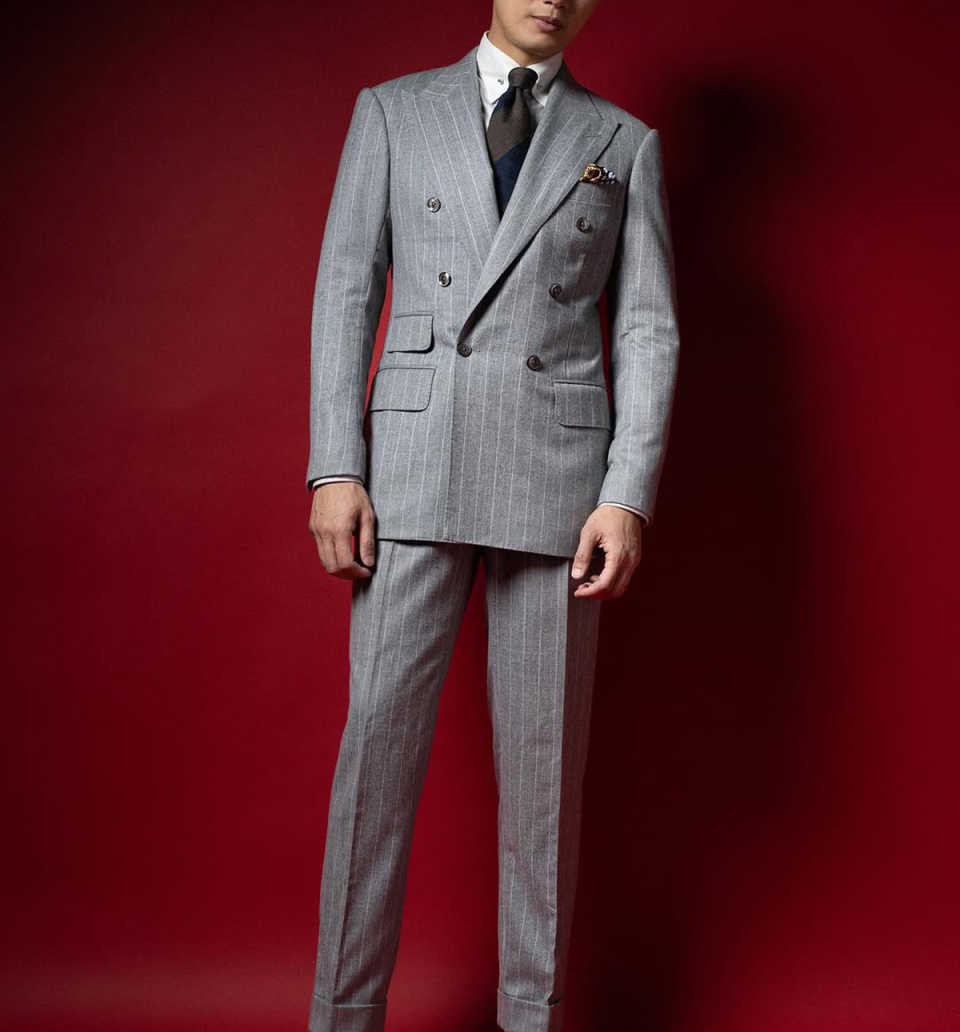 Men's Light Grey Chalk Stripe Double Breasted 2-Piece Wool Suit, Peak Lapel Slim Vintage Business Blazer & Trousers