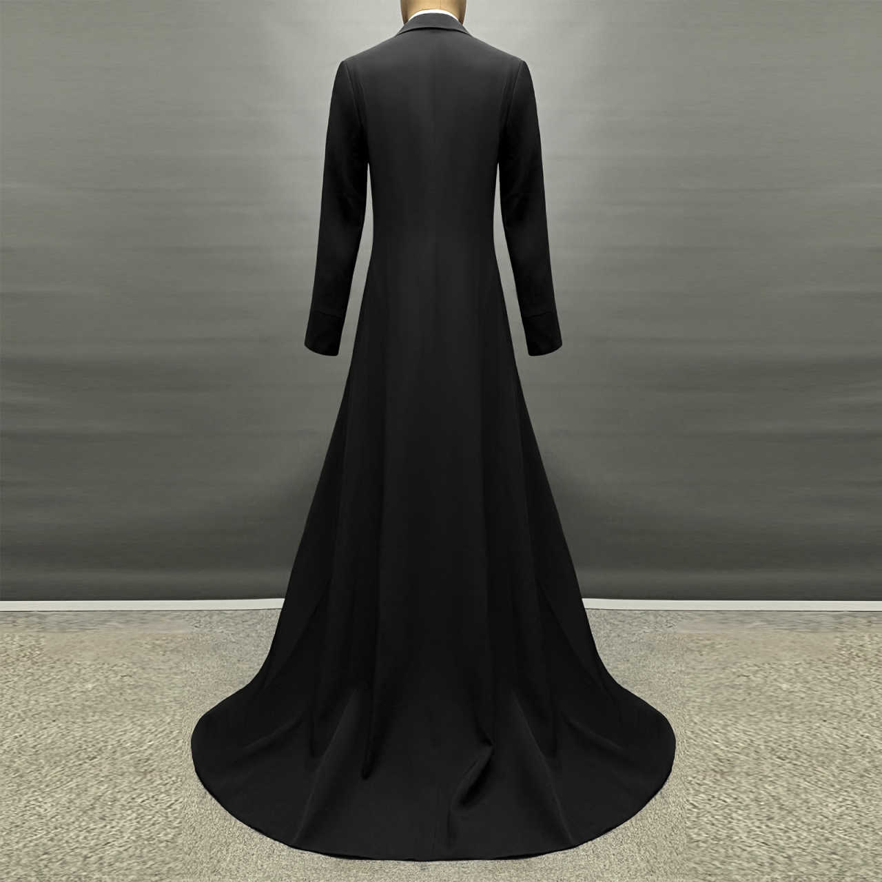 Men's Long Train Tuxedo 3-Piece Suit, Rhinestone Peak Lapel Slim Tailcoat for Groom Wedding Stage Show