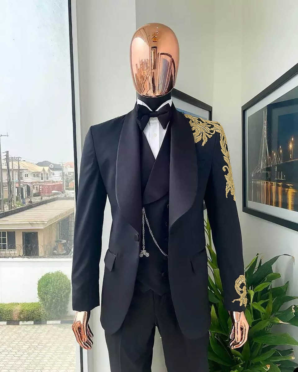 Men's 3-Piece Black Tuxedo with Velvet Shawl Lapel, Hand Silver Floral Beaded Embroidery Suit for Groom Wedding Stage Performance