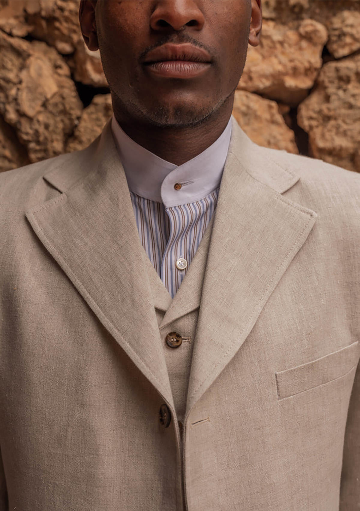 Men Natural Beige Linen Three Piece Suit Notch Lapel Vintage Casual Suit Jacket Vest Pants Summer Wedding Business Outfit